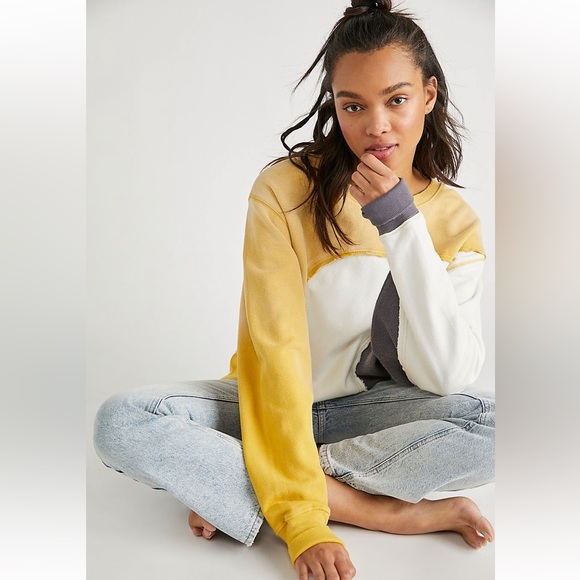 Free People Tops - 💛NWT FREE PEOPLE SHADY SWEATSHIRT